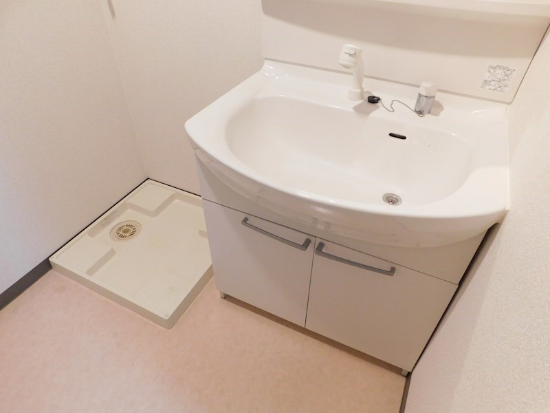 洗面設備　類似部屋写真