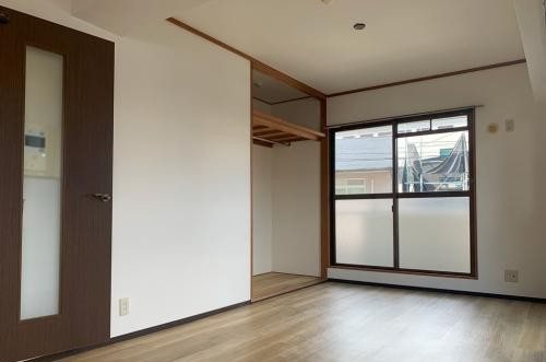 居室・リビング　・別号室参考写真