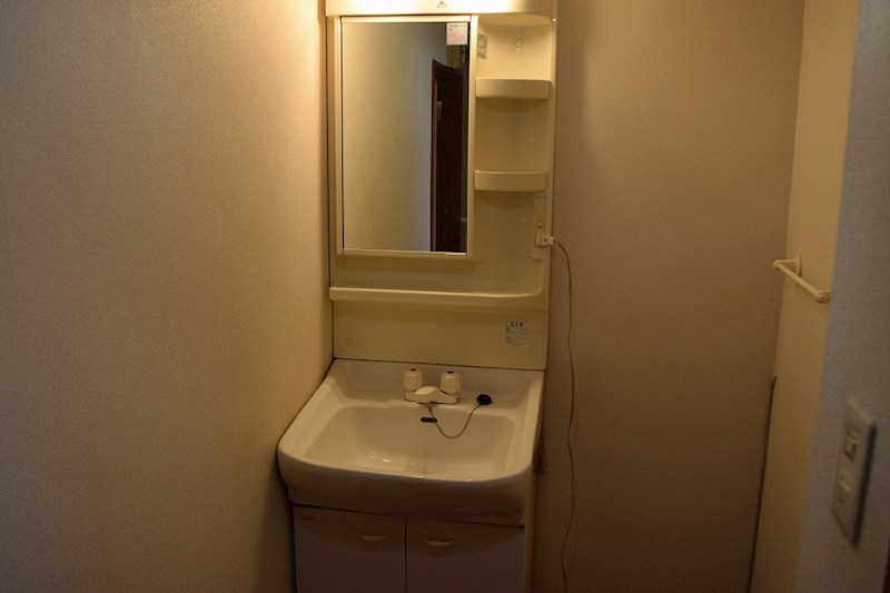 洗面設備　反転別部屋参考