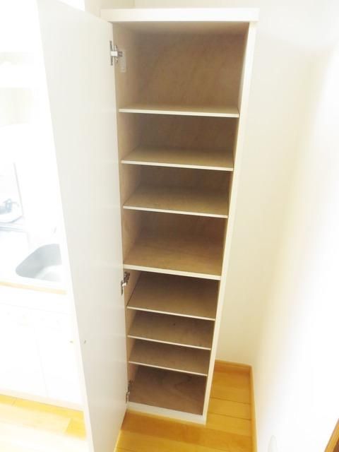 その他　★玄関に収納も★