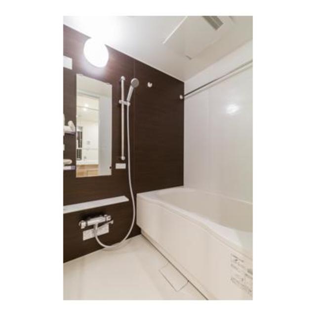 バス・シャワールーム　※写真は同タイプ住戸です。