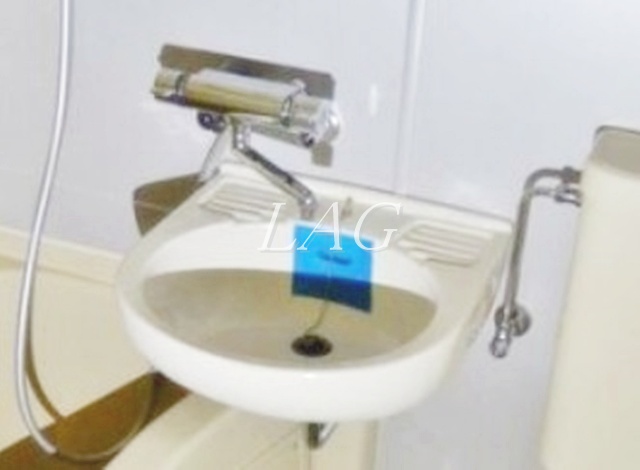 洗面設備　洗面台です。