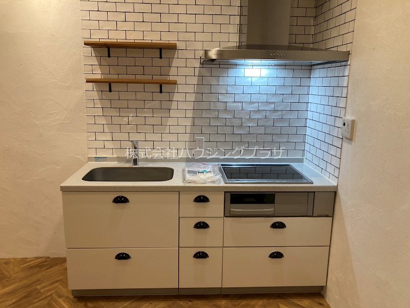 キッチン　※別部屋参考写真となります