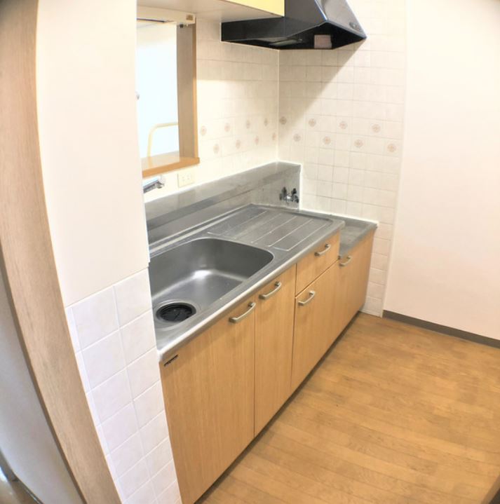 キッチン　広々使える快適な調理スペースです♪