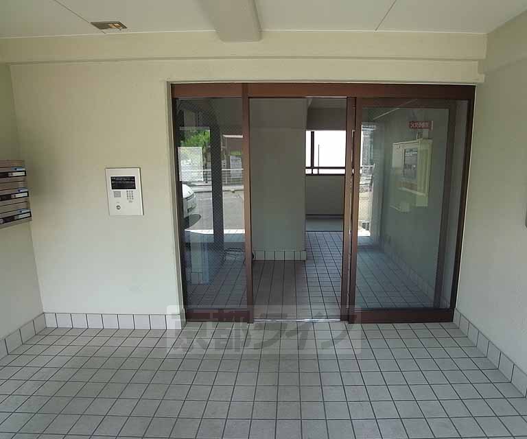 エントランス　エントランス部分です。