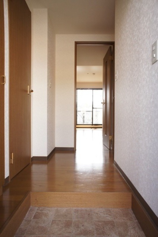 玄関　図面と現状に相違がある場合には現状を優先