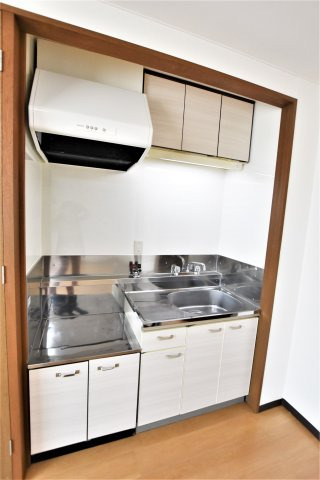 キッチン　同物件、類似間取りのイメージ写真です