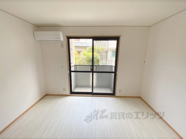 居室・リビング　洋室