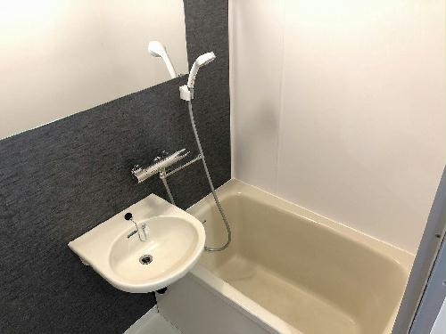 バス・シャワールーム　備品や設備仕様は号室等により異なります現地をご確認下さい。