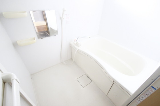 バス・シャワールーム　※別号室の写真です。