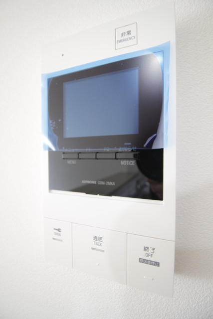 セキュリティ　★急な来訪者も安心ＴＶモニターフォン★Ｂ号室別階も同種同型の