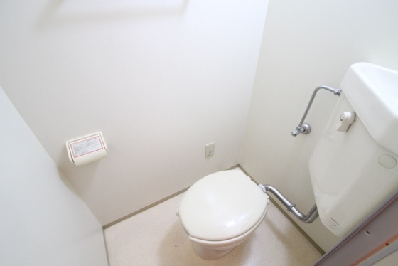 トイレ　※別部屋の写真です