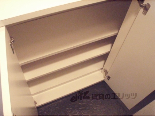 収納　下駄箱