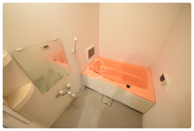 バス・シャワールーム　アリス・マナーガーデン四天王寺　浴室