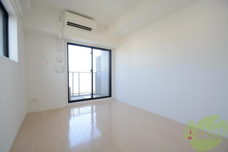 居室・リビング　日当たりの良いリビングです