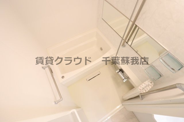 バス・シャワールーム　日々の疲れを癒すお風呂付です