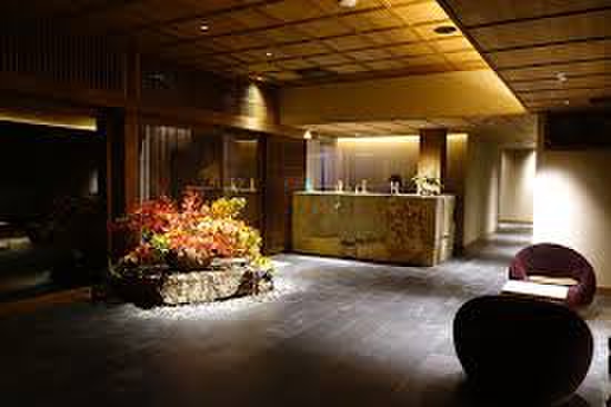 飲食店　割烹 月かげ 由縁別邸 代田（飲食店）まで182m