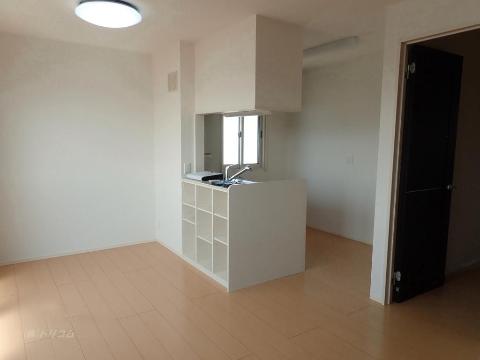 居室・リビング　対面キッチン仕様のLDK