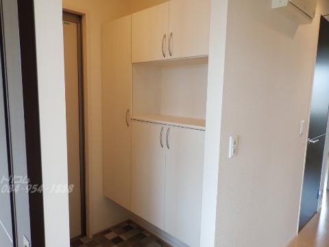 玄関　玄関（イメージ）