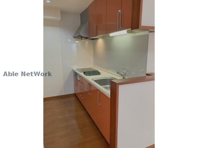 キッチン　※同物件別部屋の写真です。