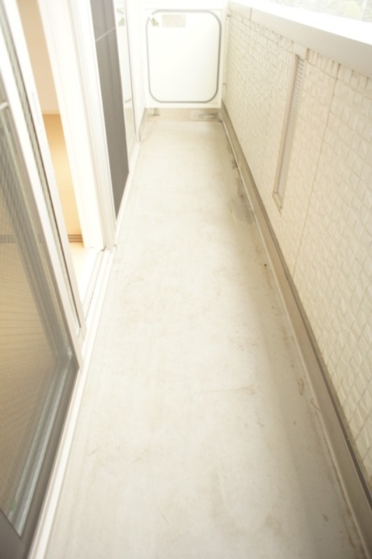 バルコニー　図面と現状に相違がある場合には現状を優先