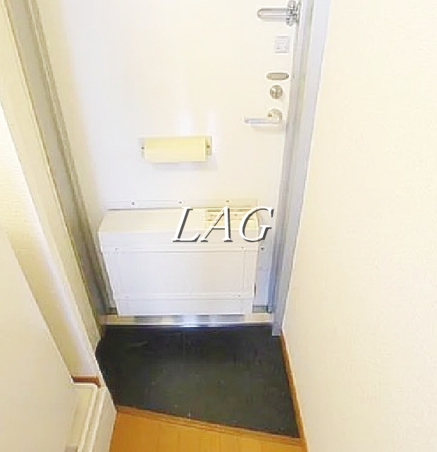 玄関　玄関です。