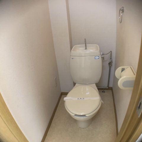 トイレ　バストイレ別でおすすめです☆