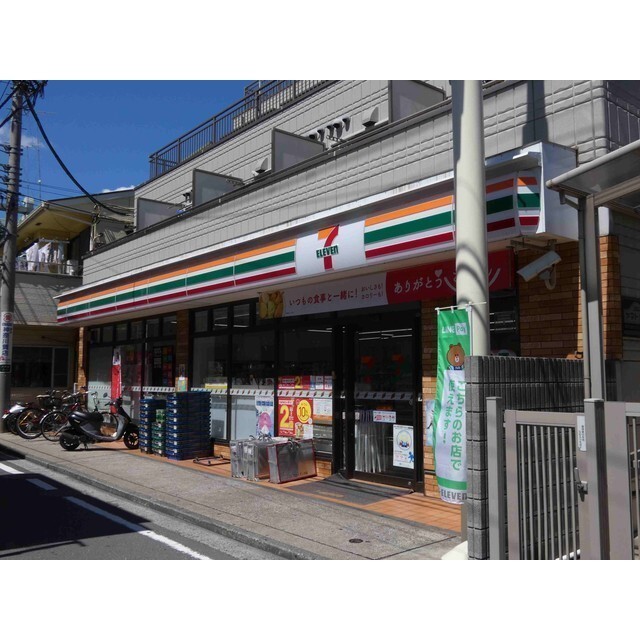 コンビニ　セブンイレブン（コンビニ）まで72m