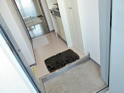 玄関　モデルルーム