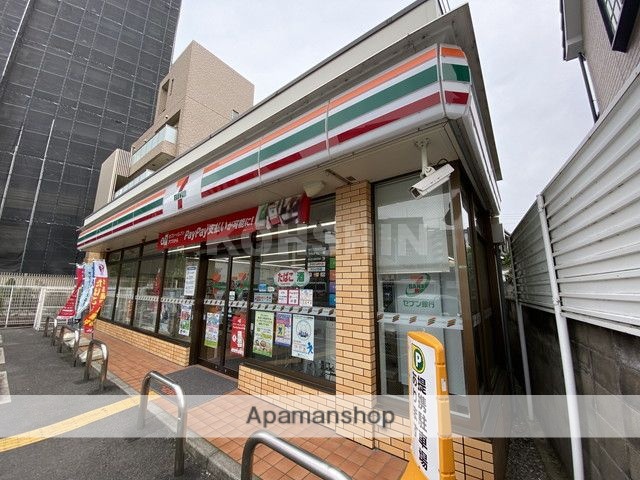 コンビニ　セブンイレブン（コンビニ）まで499m