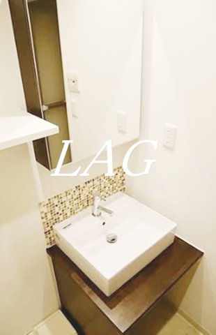 洗面設備　独立洗面台です。