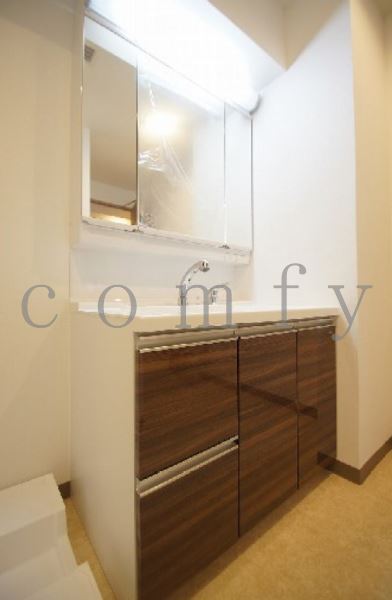 洗面設備　独立洗面台