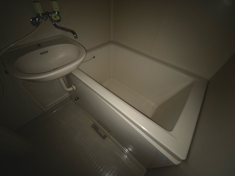 バス・シャワールーム　清潔感のある浴室です♪