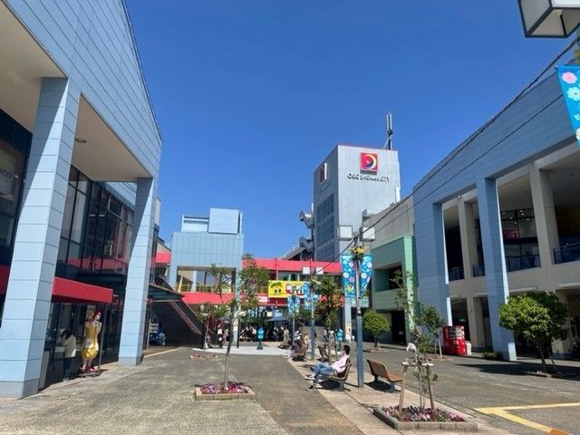 ショッピングセンター　オリンピックシティ（ショッピングセンター）まで700m