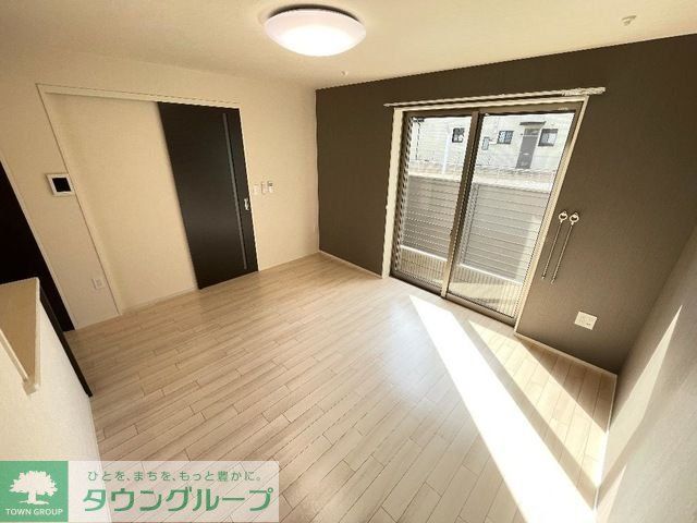 居室・リビング　お問合せはタウンハウジングまで！※現地待合わせ相談可能