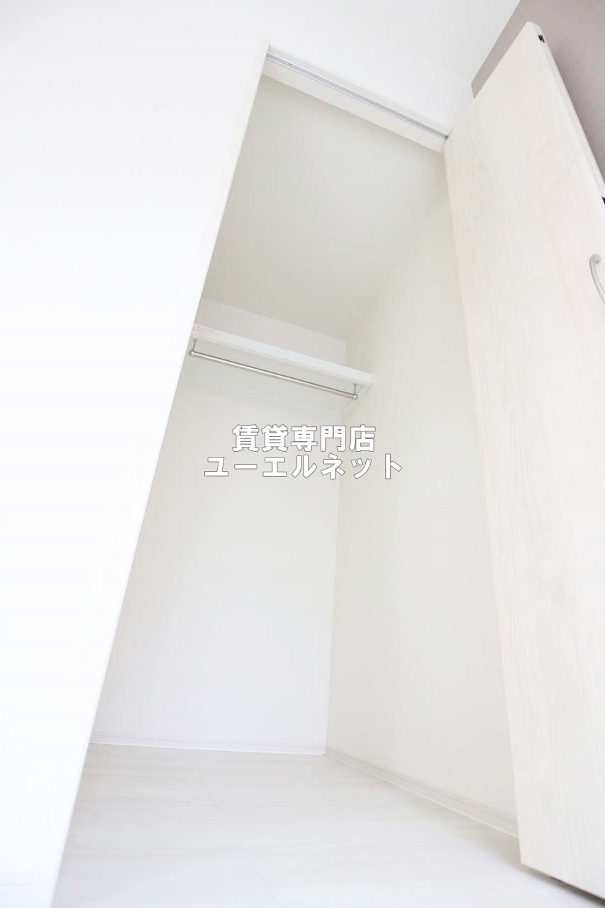 収納　クローゼット付きでお部屋もスッキリ♪