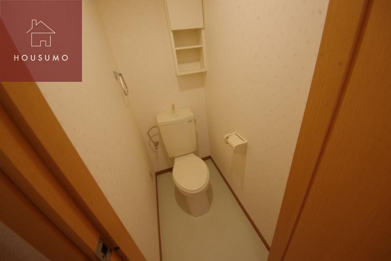 トイレ　同施工会社・同型モデルの室内です。（参考写真・イメージ写真）