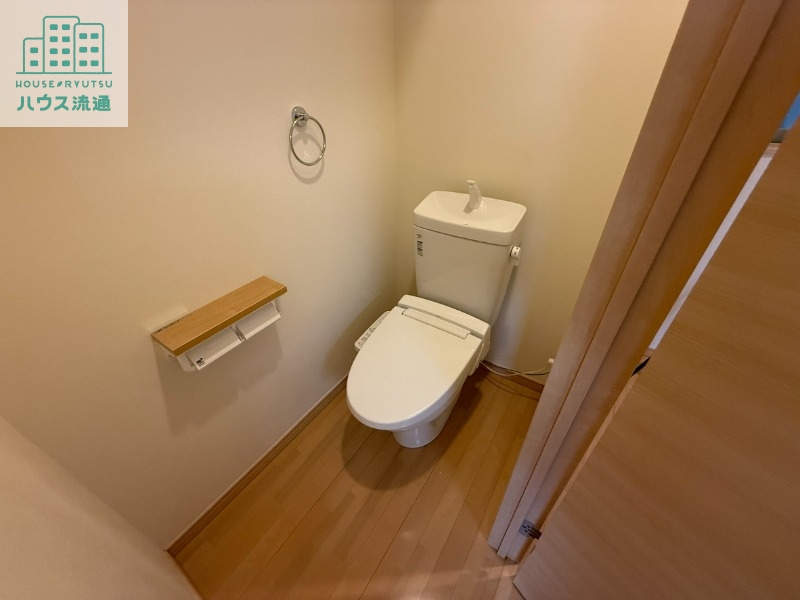 トイレ　※写真は同間取り別号室です
