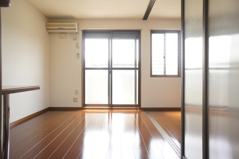 居室・リビング　図面と現状に相違がある場合には現状を優先