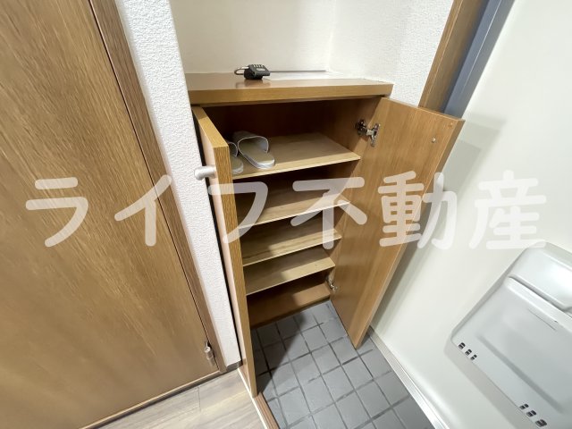 収納　ちょっとした収納スペースも充実しています