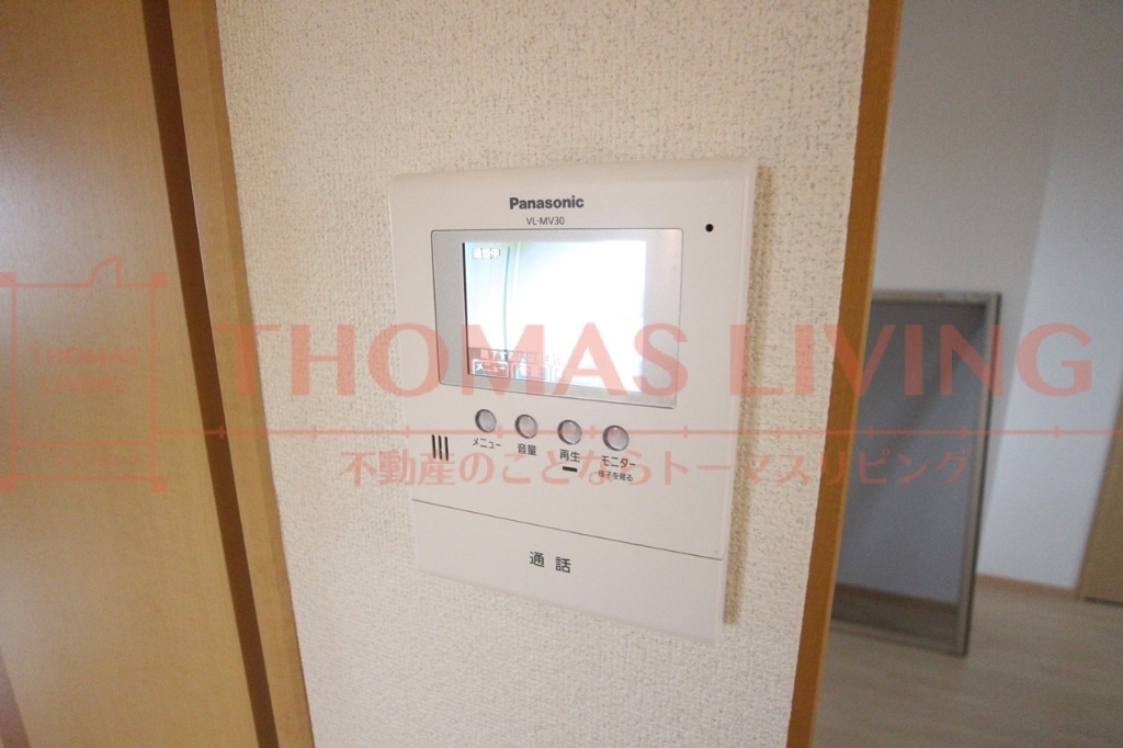 セキュリティ　モニターホンで来客の確認ができます。