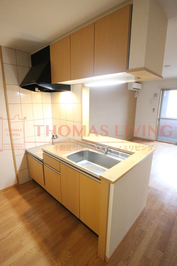 キッチン　人気のカウンターキチンタイプ。