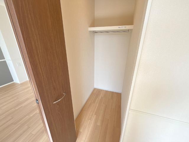 収納　クローゼット　南洋室