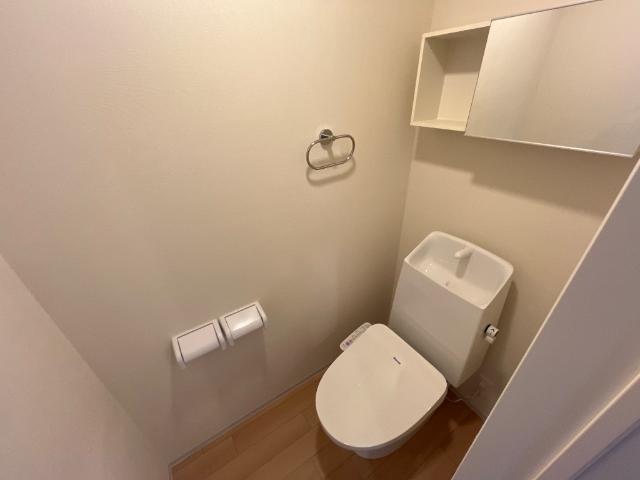 トイレ　シャワー付トイレ