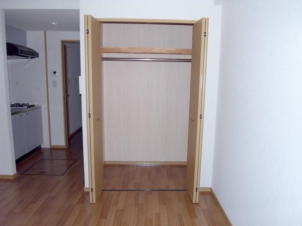 収納　クローゼット