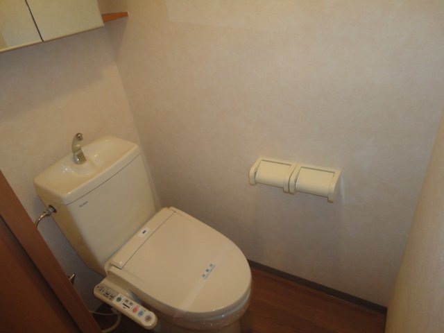 トイレ　シャワー付トイレ