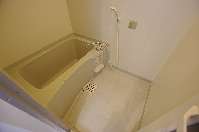 バス・シャワールーム　※別号室の写真使用中※