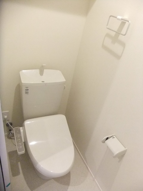 トイレ　※別部屋写真