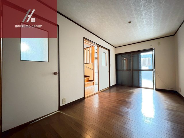 居室・リビング　ゆったりとした居間です