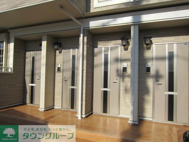 エントランス　★お部屋探しはタウンハウジング稲田堤店まで★